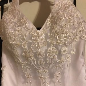 Beautiful wedding dress ❤️